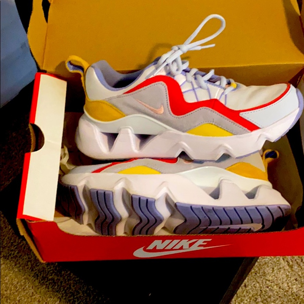 Nike RYZ